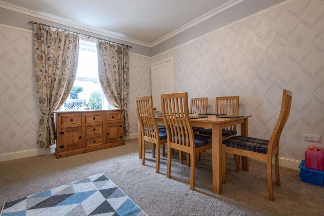 Charming Townhouse On North Coast 500 Route, Wick Villa วิค ภายนอก รูปภาพ
