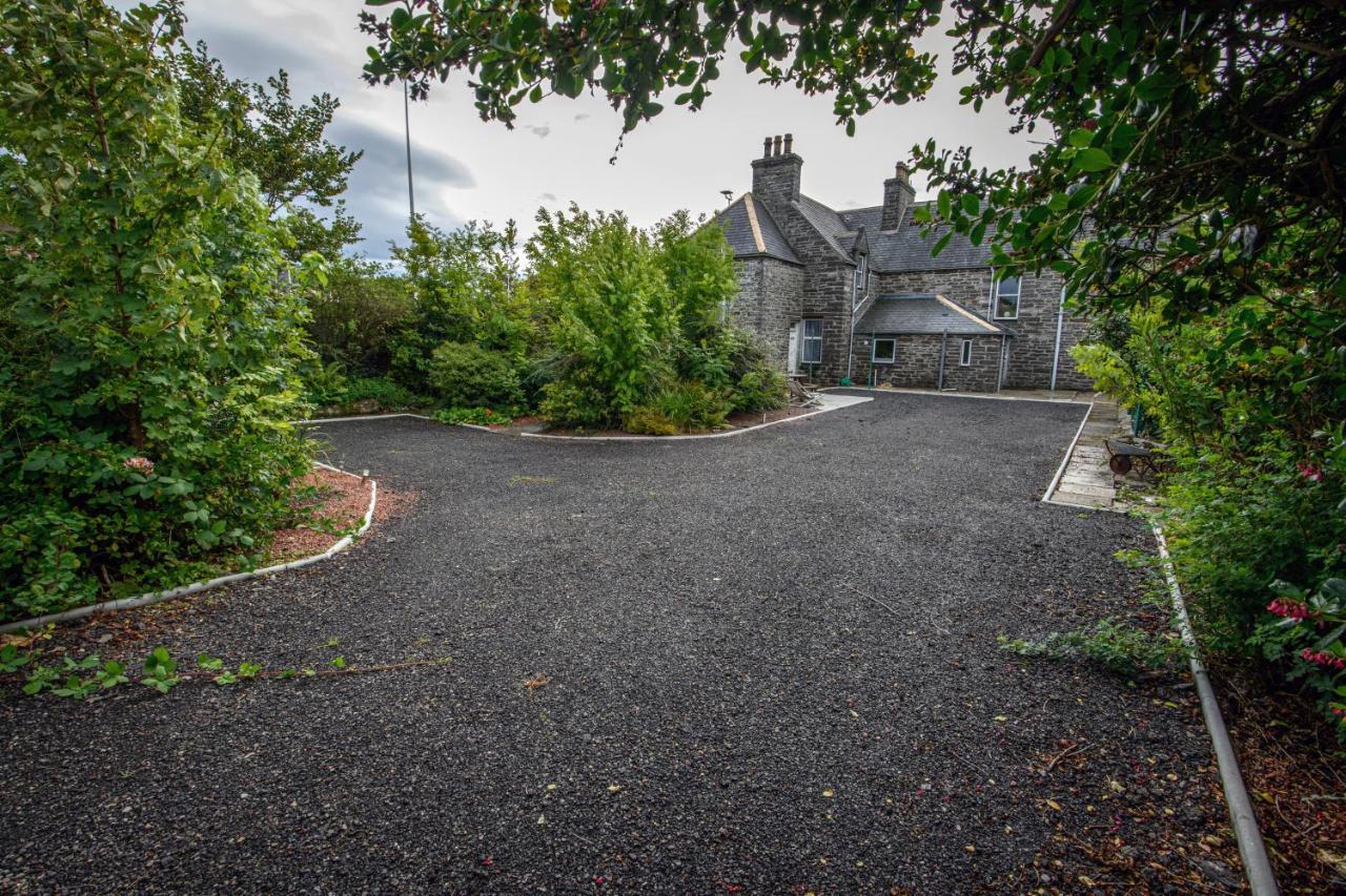Charming Townhouse On North Coast 500 Route, Wick Villa วิค ภายนอก รูปภาพ