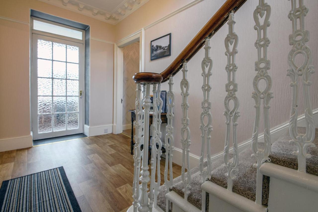Charming Townhouse On North Coast 500 Route, Wick Villa วิค ภายนอก รูปภาพ