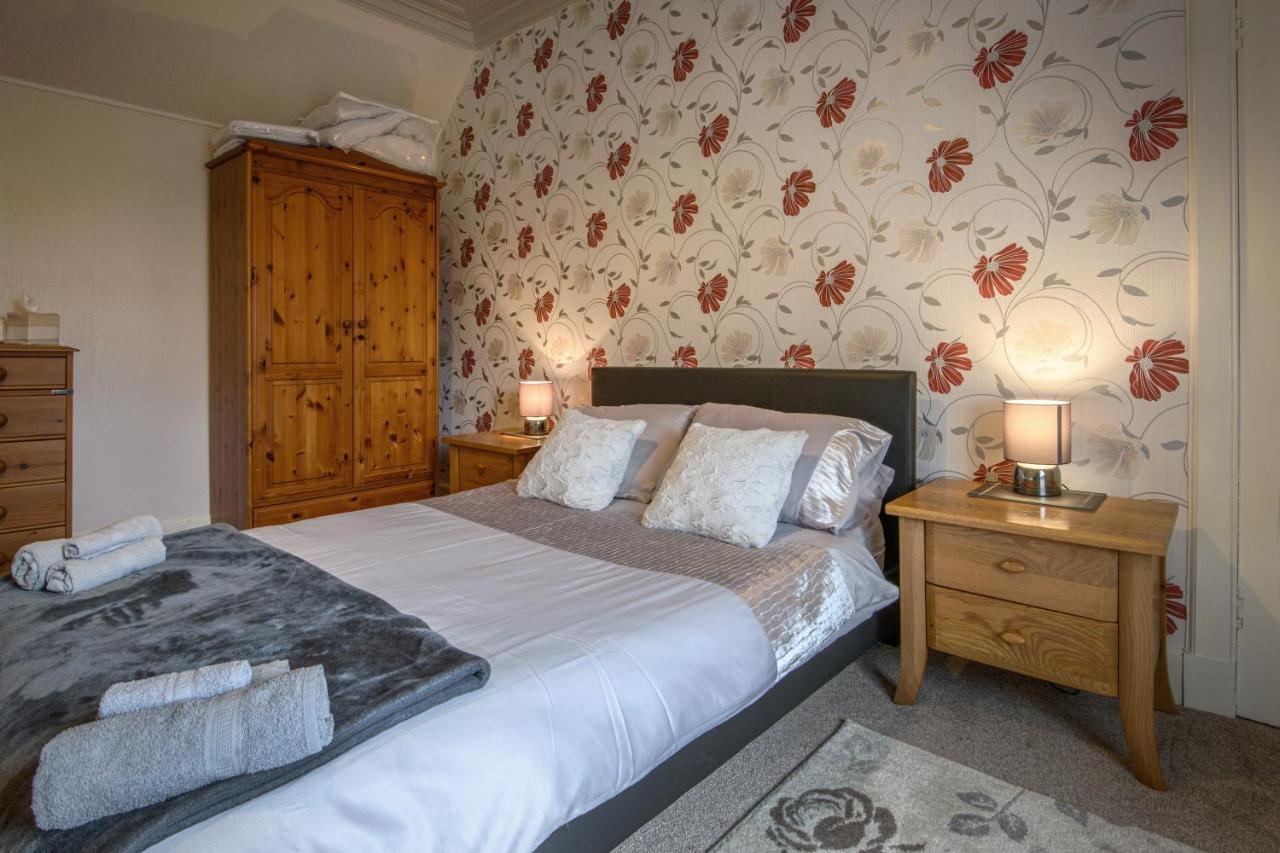 Charming Townhouse On North Coast 500 Route, Wick Villa วิค ภายนอก รูปภาพ