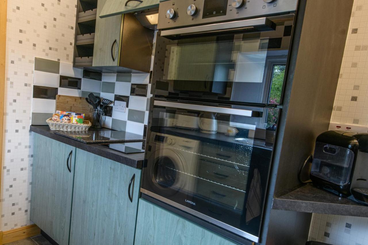 Charming Townhouse On North Coast 500 Route, Wick Villa วิค ภายนอก รูปภาพ